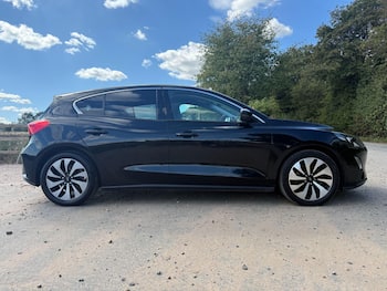 Used Ford Focus 2019 for sale - 79676589: Photo
