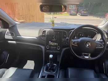 Used Renault Megane 2016 for sale - 79106572: Photo