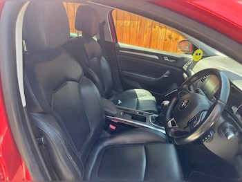 Used Renault Megane 2016 for sale - 79106572: Photo