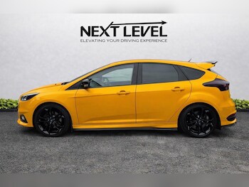 Used Ford Focus 2015 for sale - 78244834: Photo