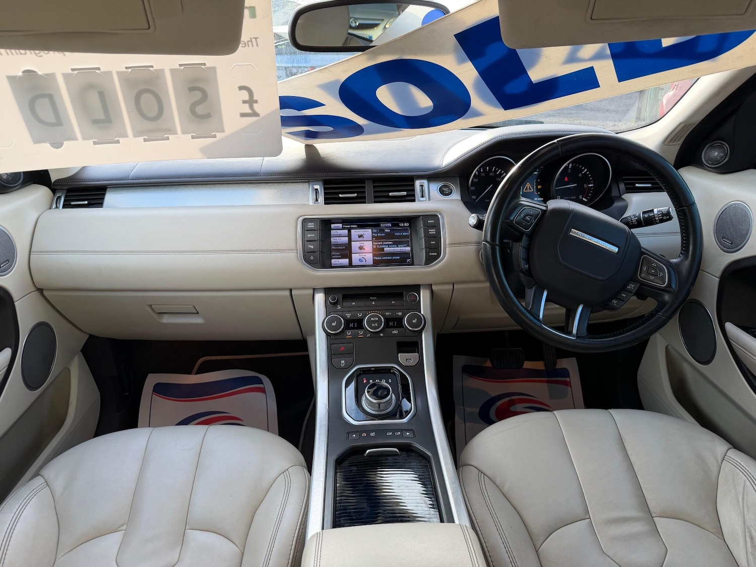 Used Land Rover Range Rover Evoque 2012 for sale - 76645007: Photo 13