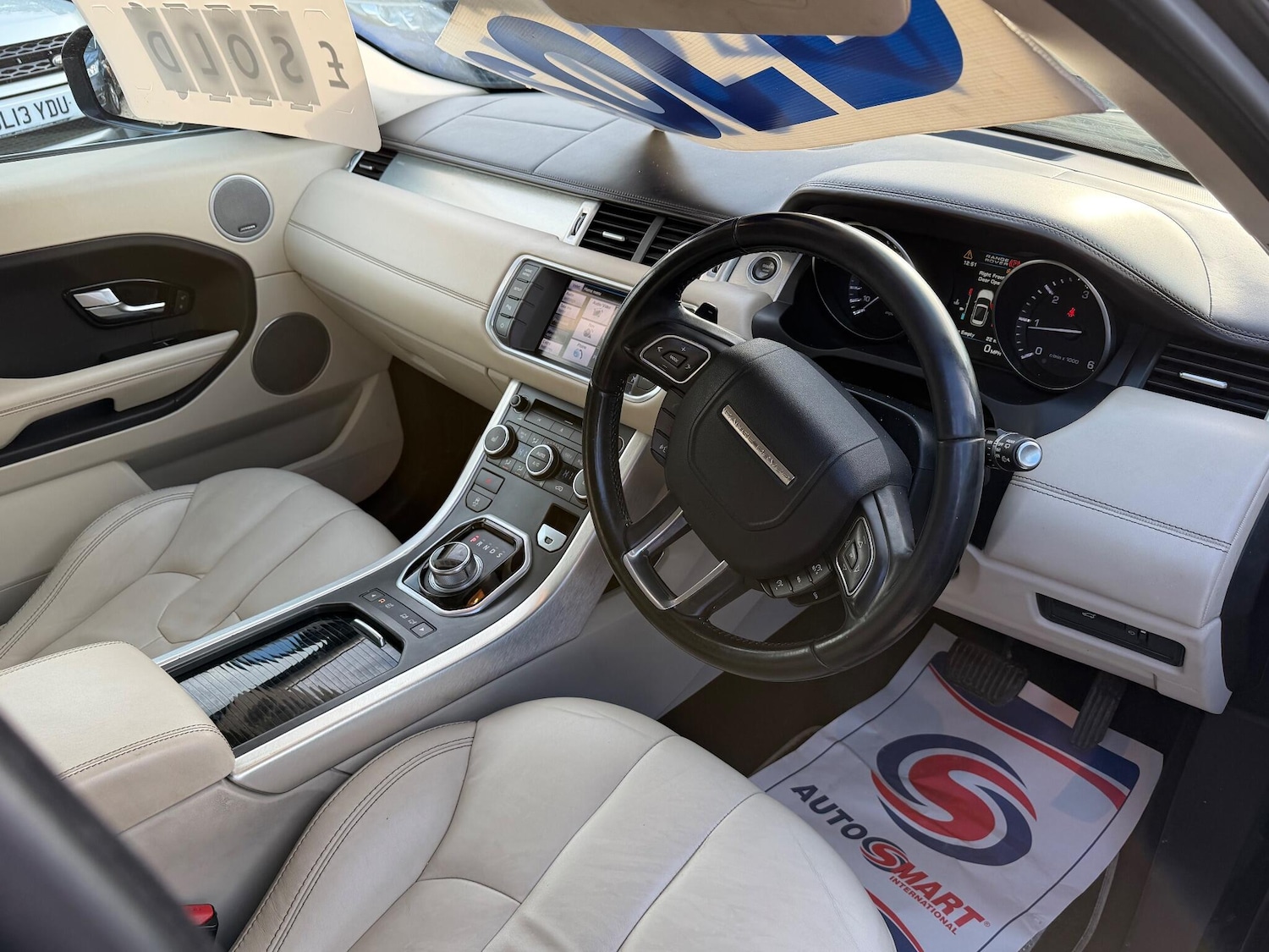 Used Land Rover Range Rover Evoque 2012 for sale - 76645007: Photo 7