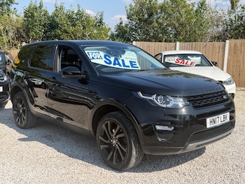 Used Land Rover Discovery Sport 2017 for sale - 79181220: Photo
