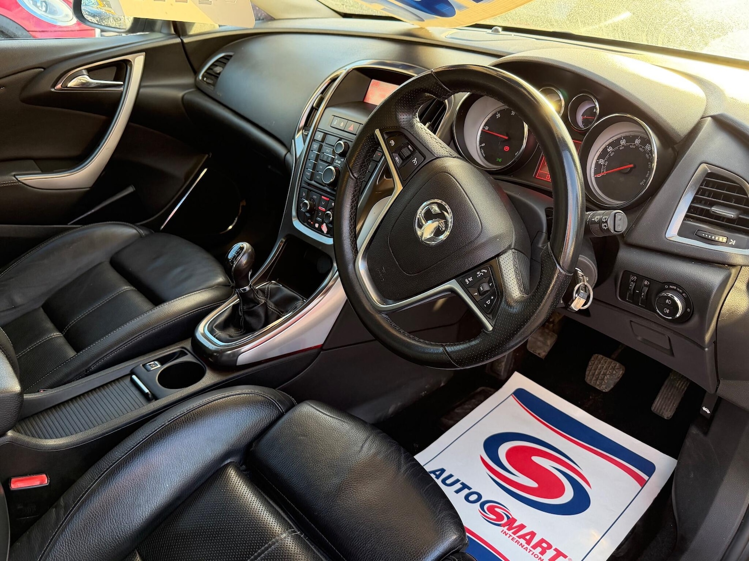 Used Vauxhall Astra 2010 for sale - 76645117: Photo 5