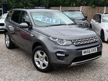 Used Land Rover Discovery Sport 2016 for sale - 78830165: Photo