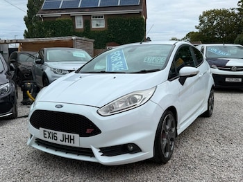 Used Ford Fiesta 2016 for sale - 79553318: Photo