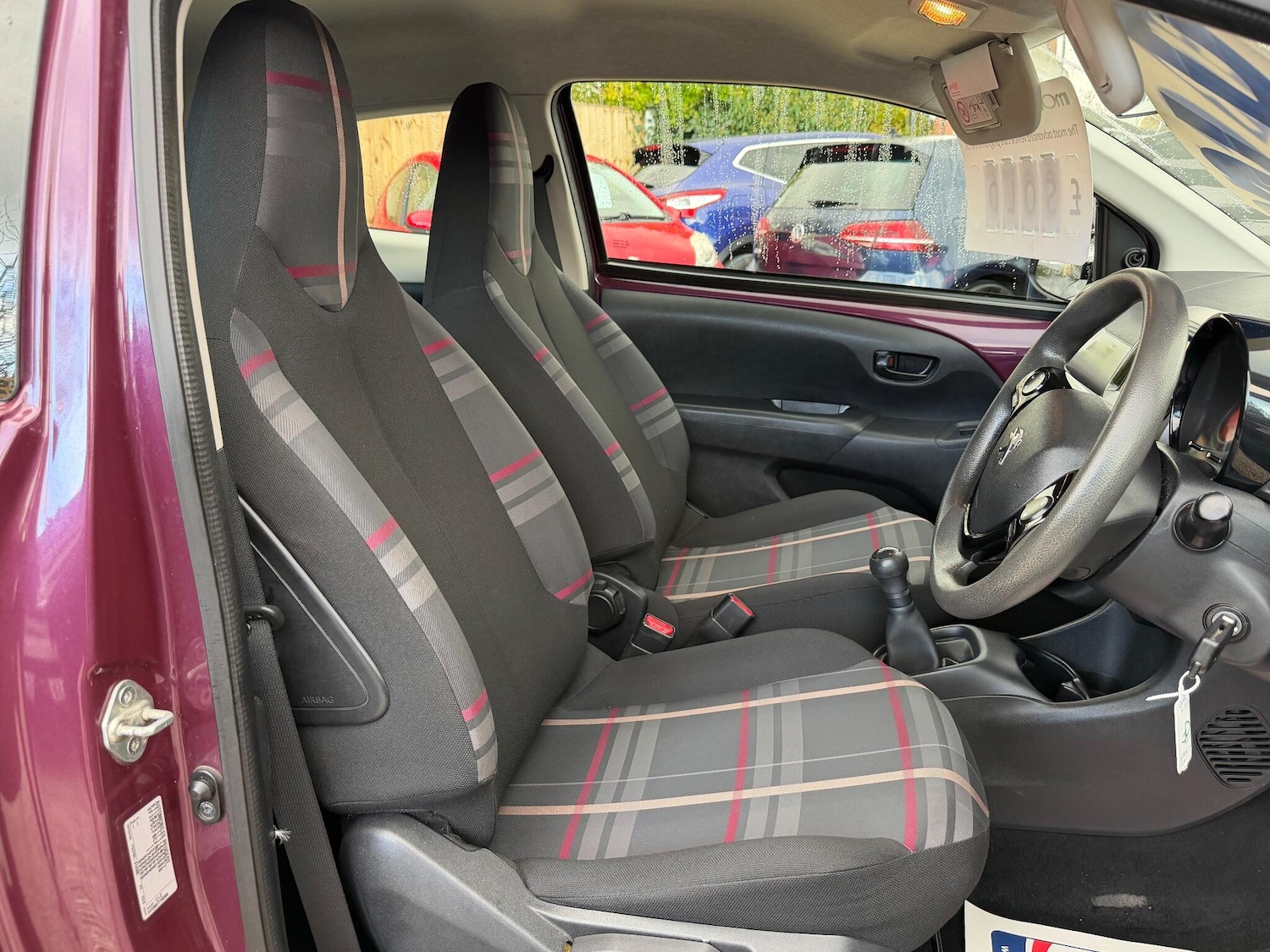 Used Peugeot 108 2015 for sale - 76521579: Photo 13