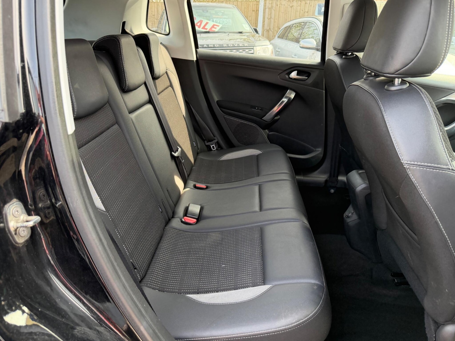 Used Peugeot 2008 2018 for sale - 77978279: Photo 10