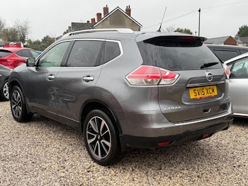 Used Nissan X-Trail 2015 for sale - 76855768: Photo