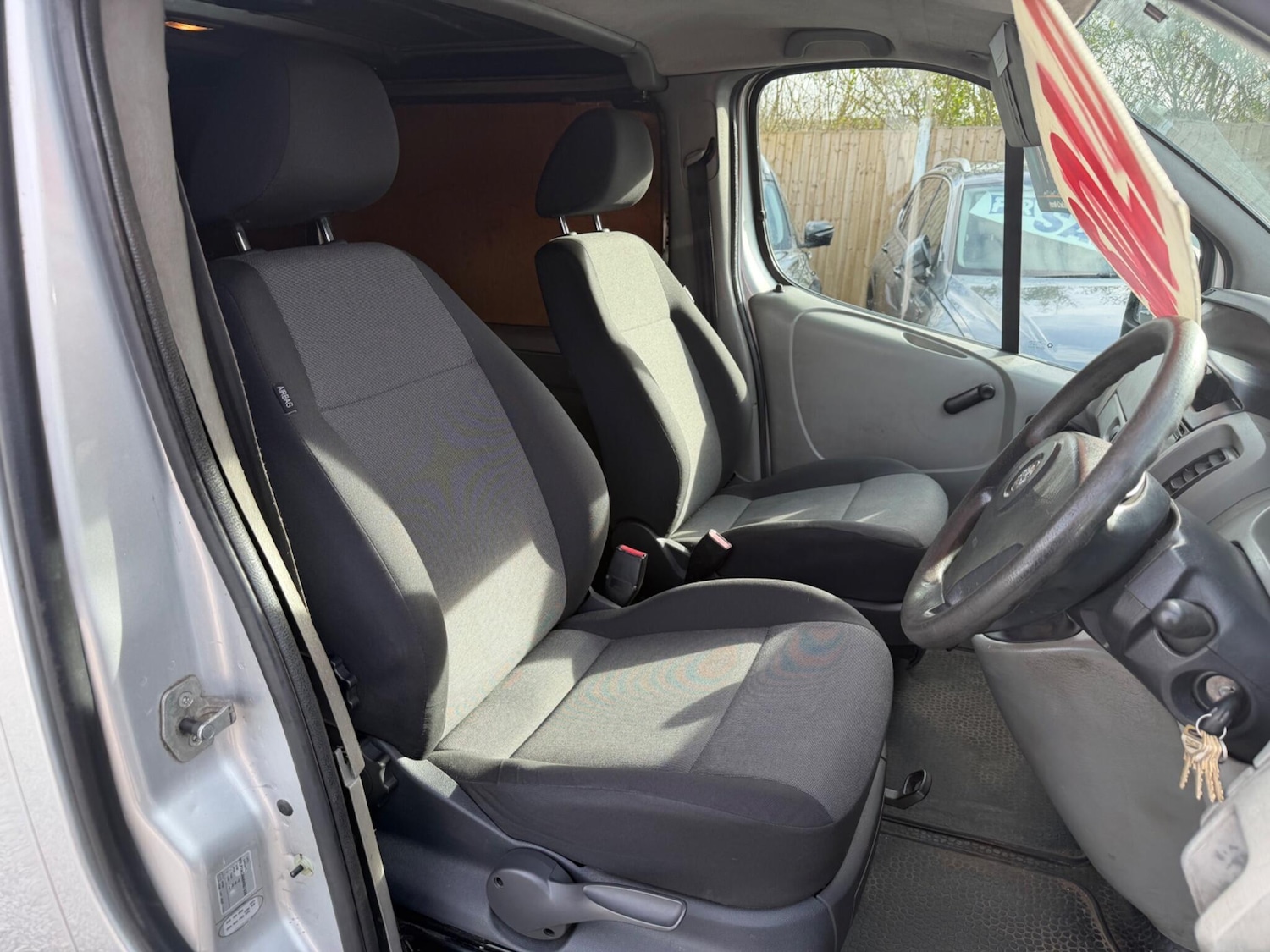 Used Vauxhall Vivaro for sale - 77658713: Photo 9