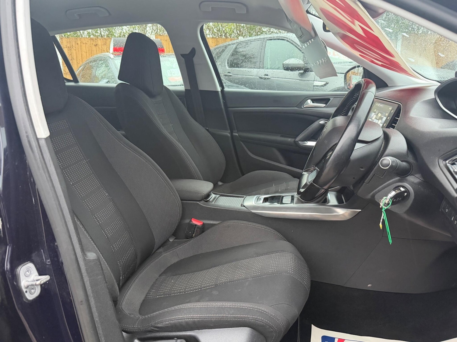 Used Peugeot 308 2016 for sale - 77479432: Photo 13