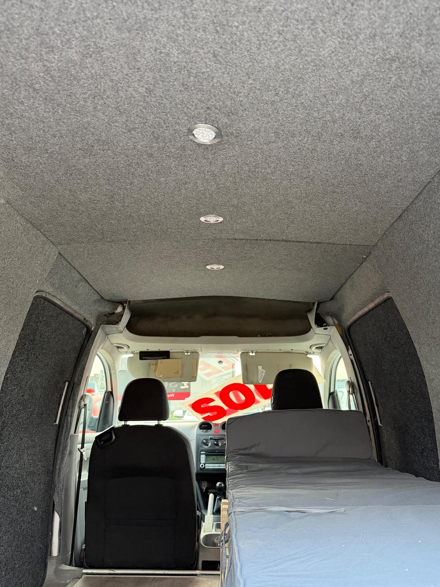 Used Volkswagen Caddy Maxi 2008 for sale - 77084452: Photo 9