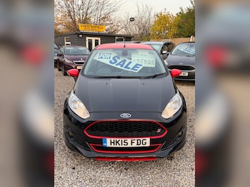 Used Ford Fiesta 2015 for sale - 76499405: Photo