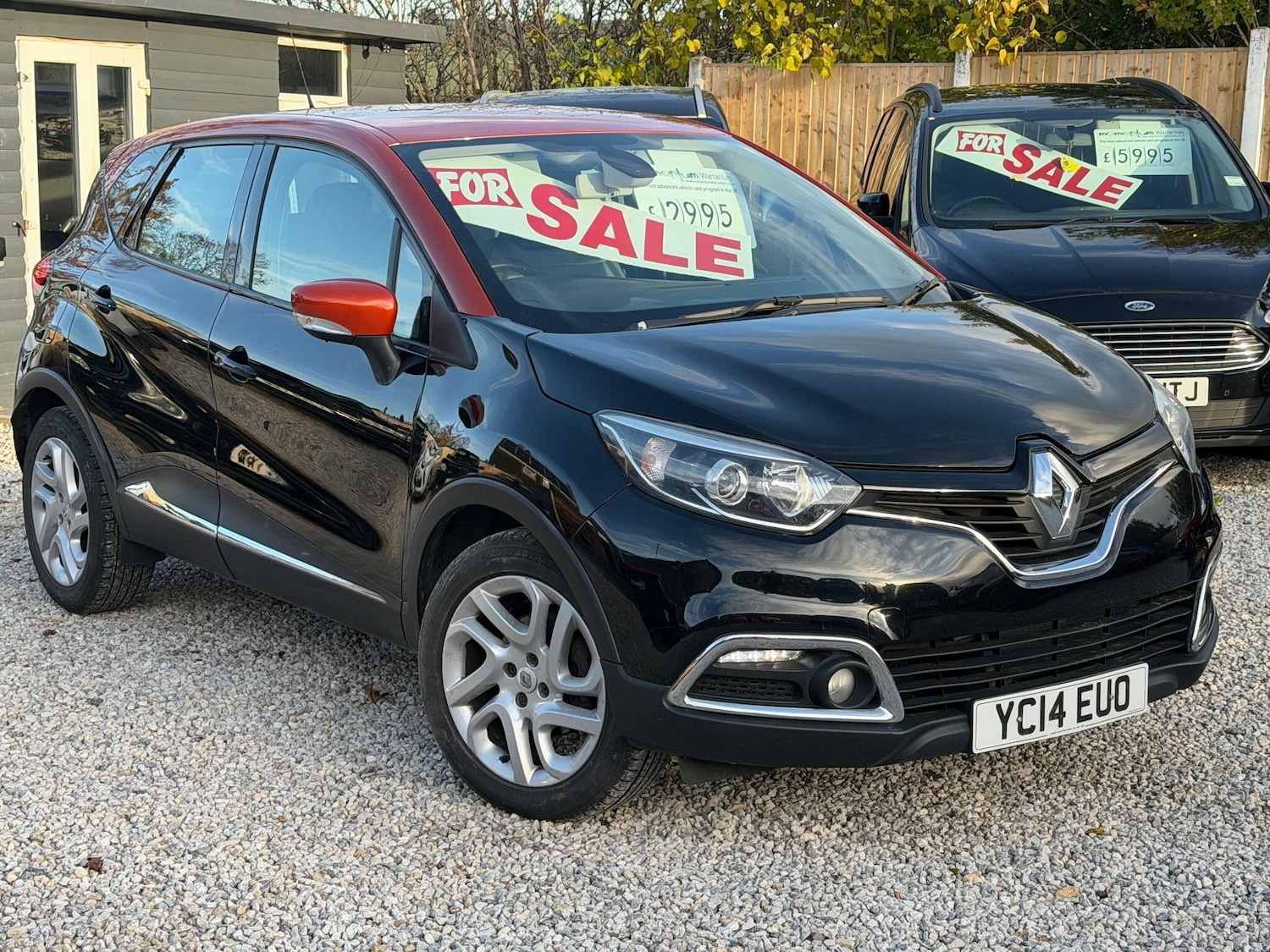 Used Renault Captur for sale - 76440590: Photo 1