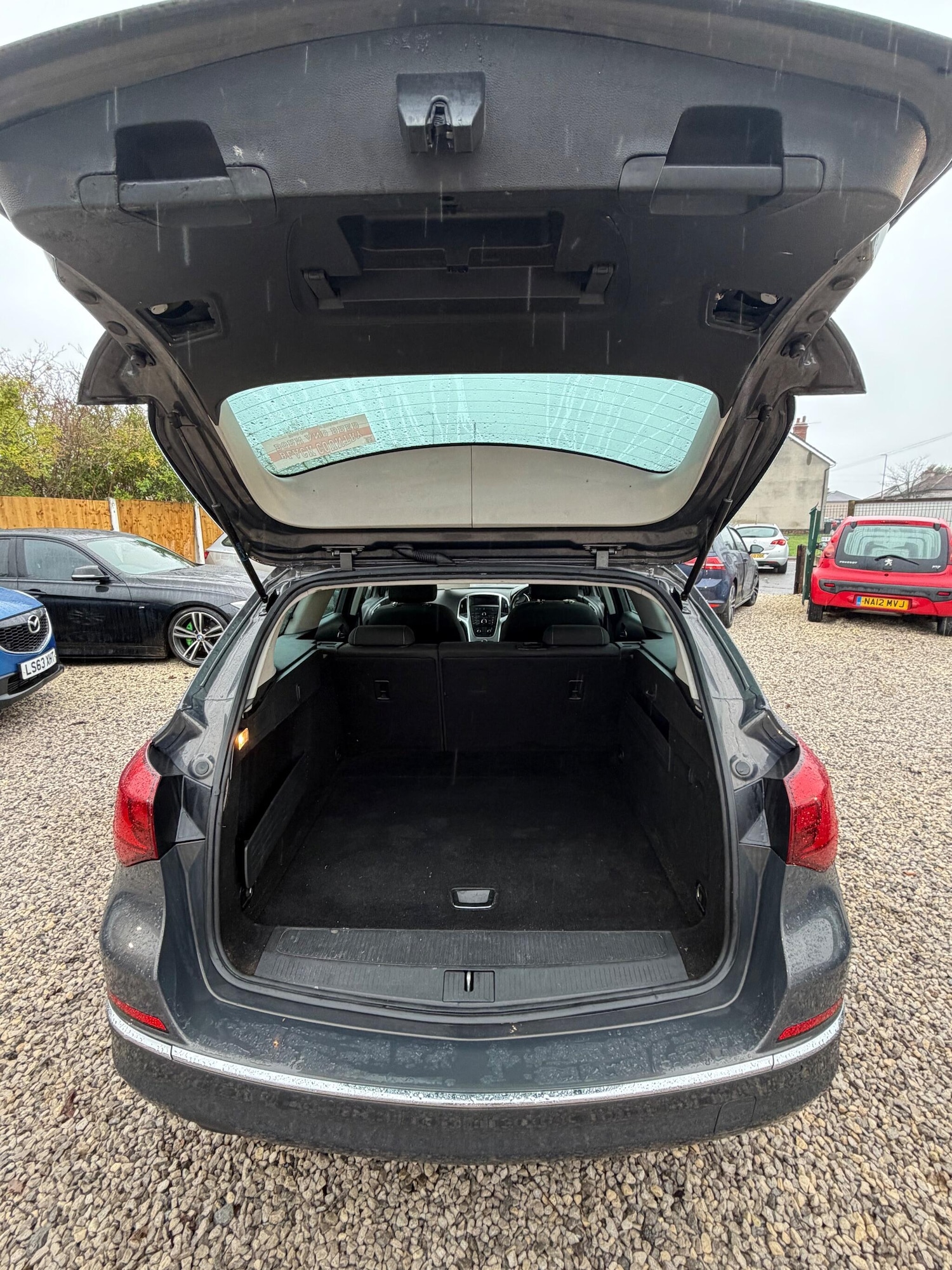 Used Vauxhall Astra 2013 for sale - 76752904: Photo 8