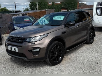 Used Land Rover Discovery Sport 2016 for sale - 79373142: Photo