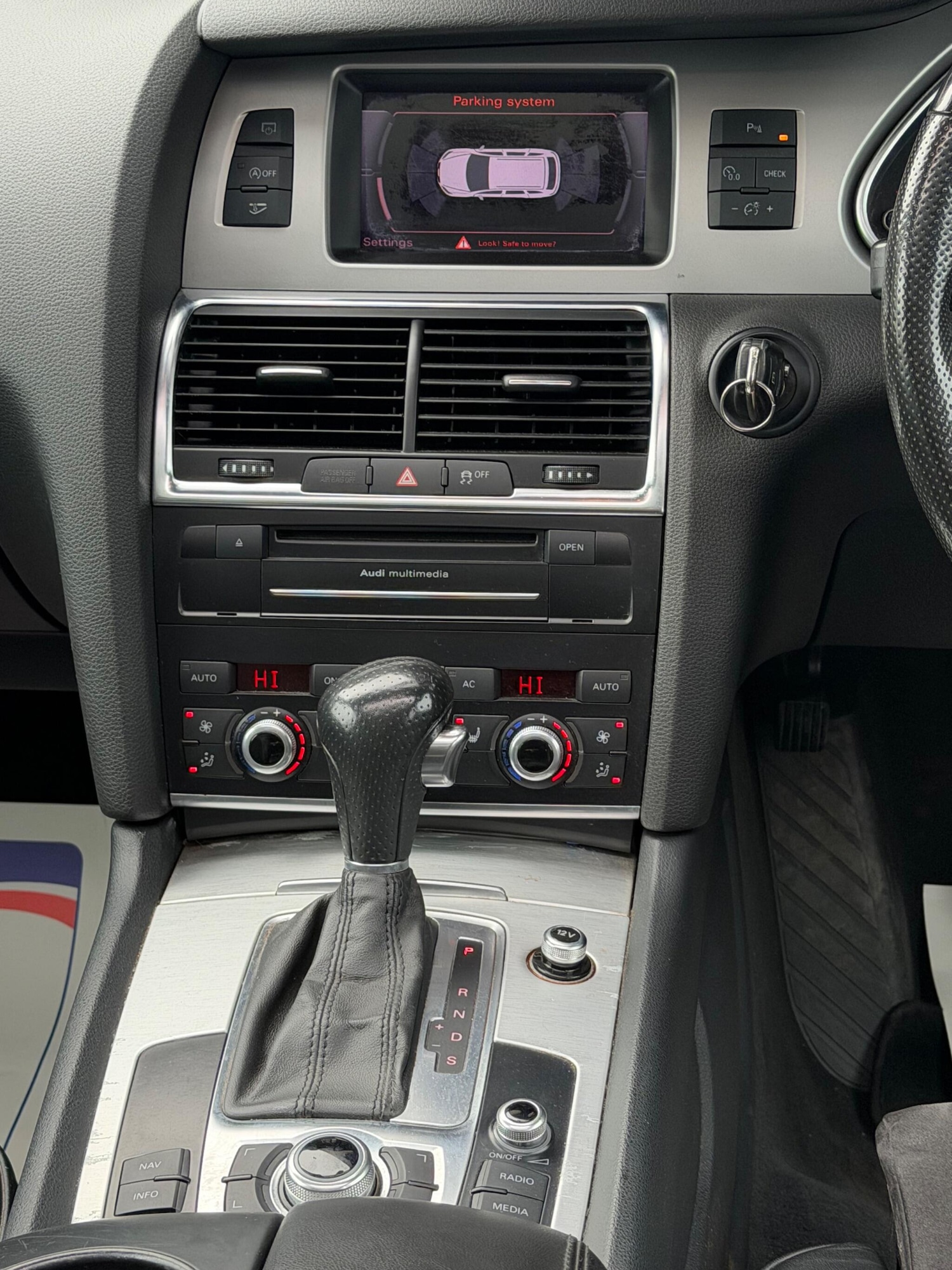 Used Audi Q7 for sale - 78135639: Photo 15