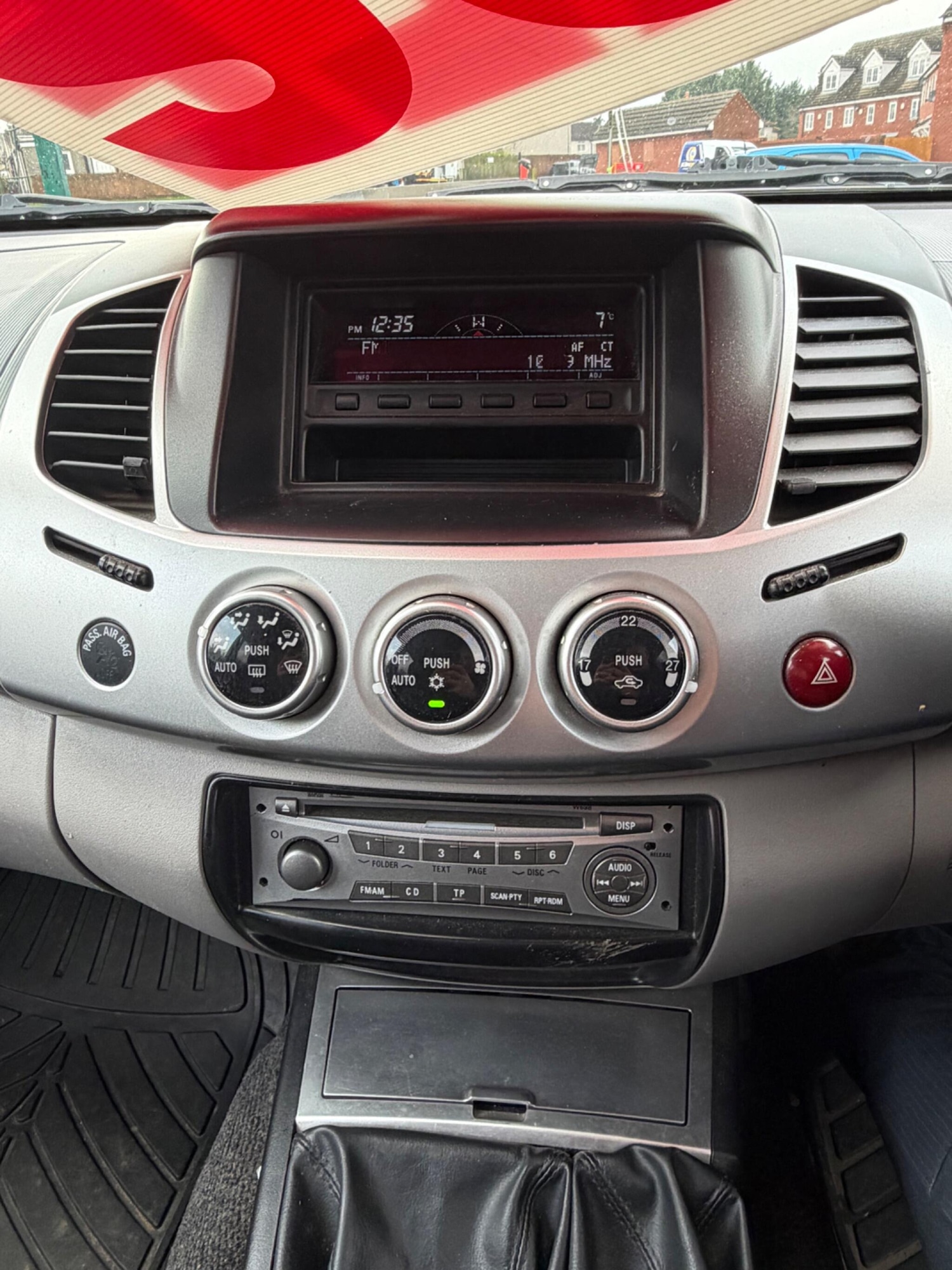 Used Mitsubishi L200 2010 for sale - 77410824: Photo 11