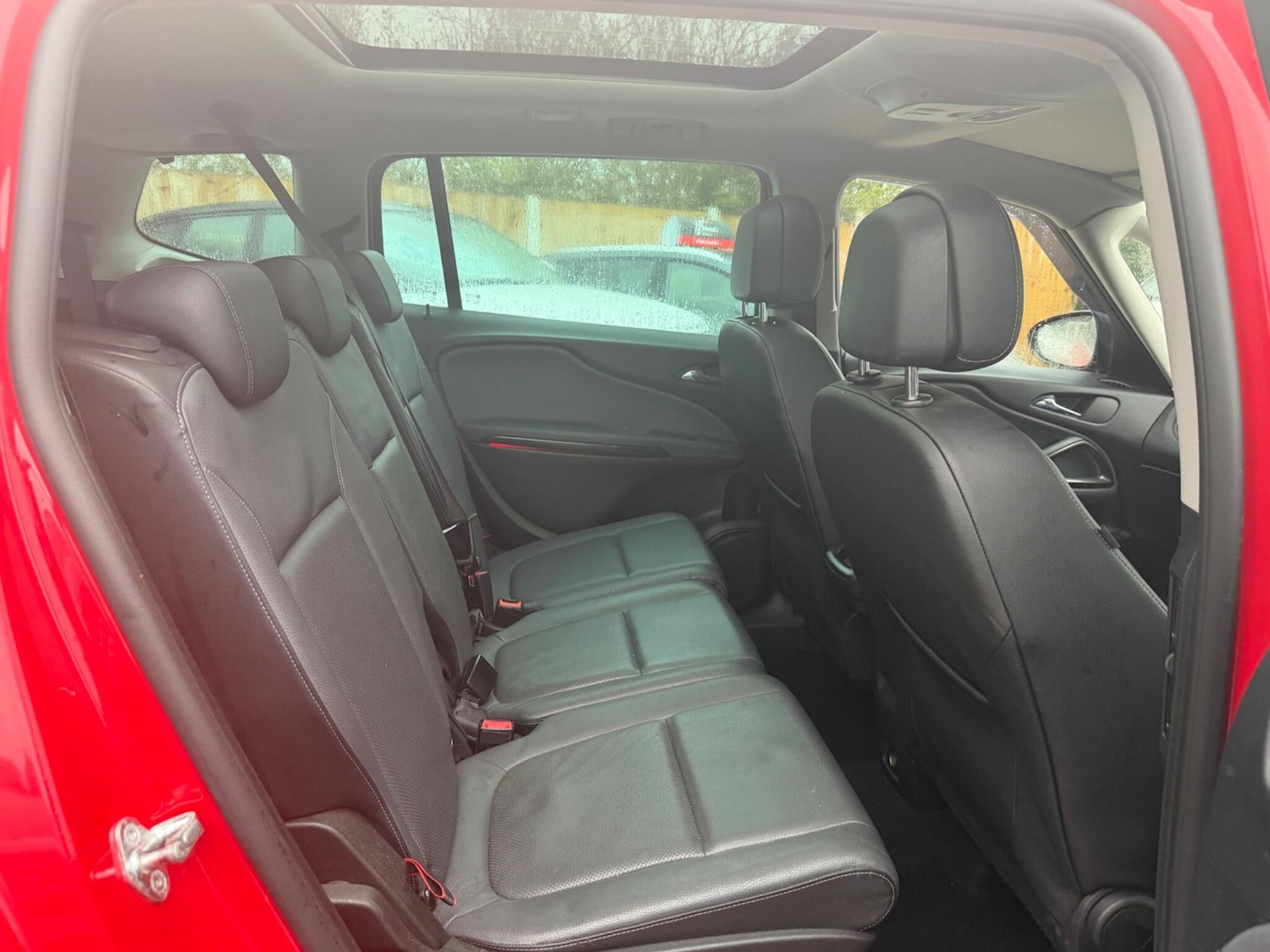 Used Vauxhall Zafira 2015 for sale - 77304836: Photo 12