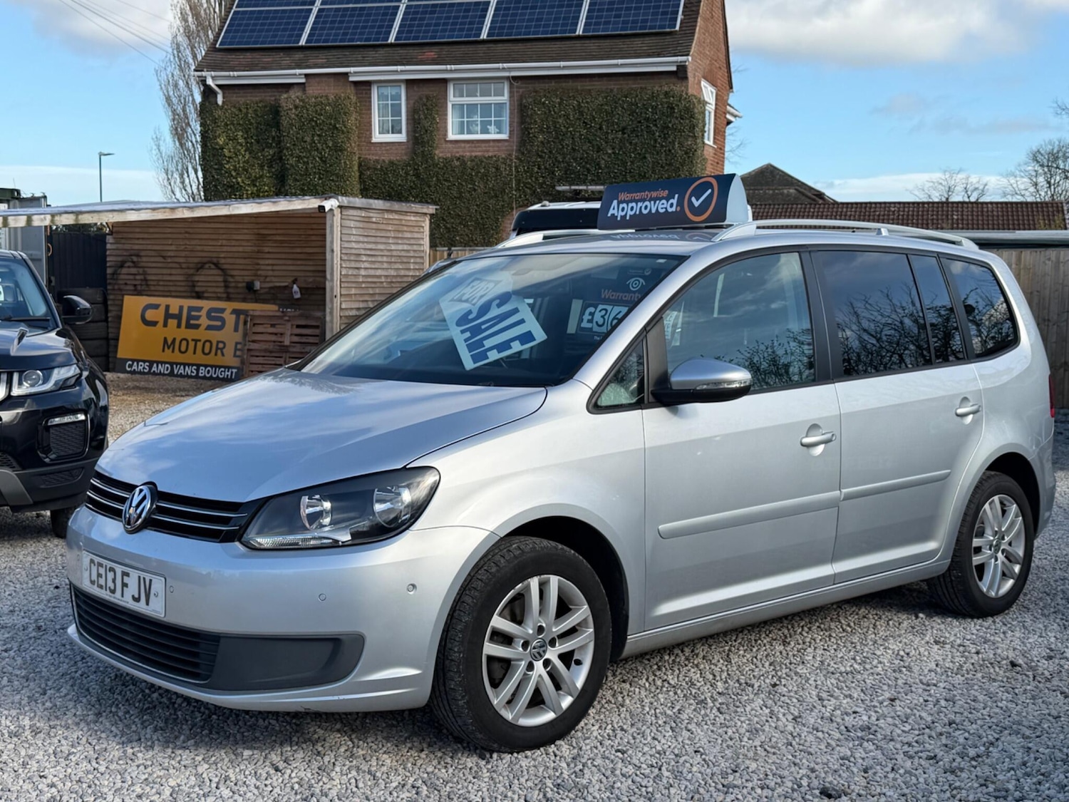 Used Volkswagen Touran 2013 for sale - 77939469: Photo 3