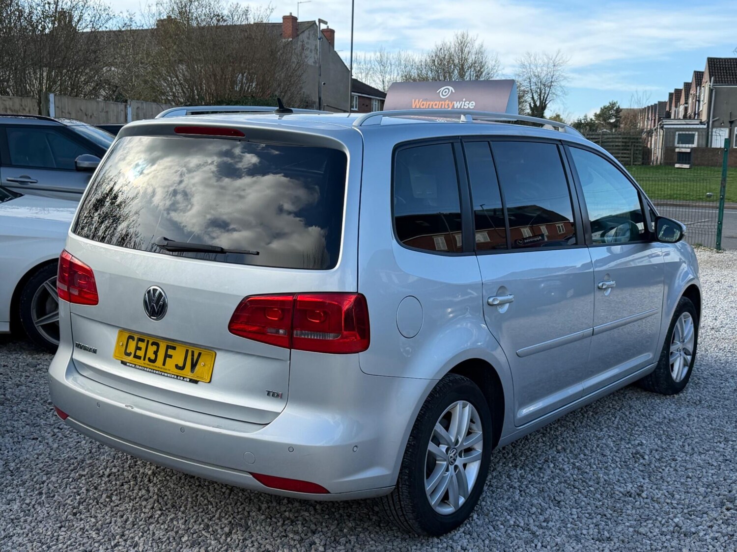 Used Volkswagen Touran 2013 for sale - 77939469: Photo 6