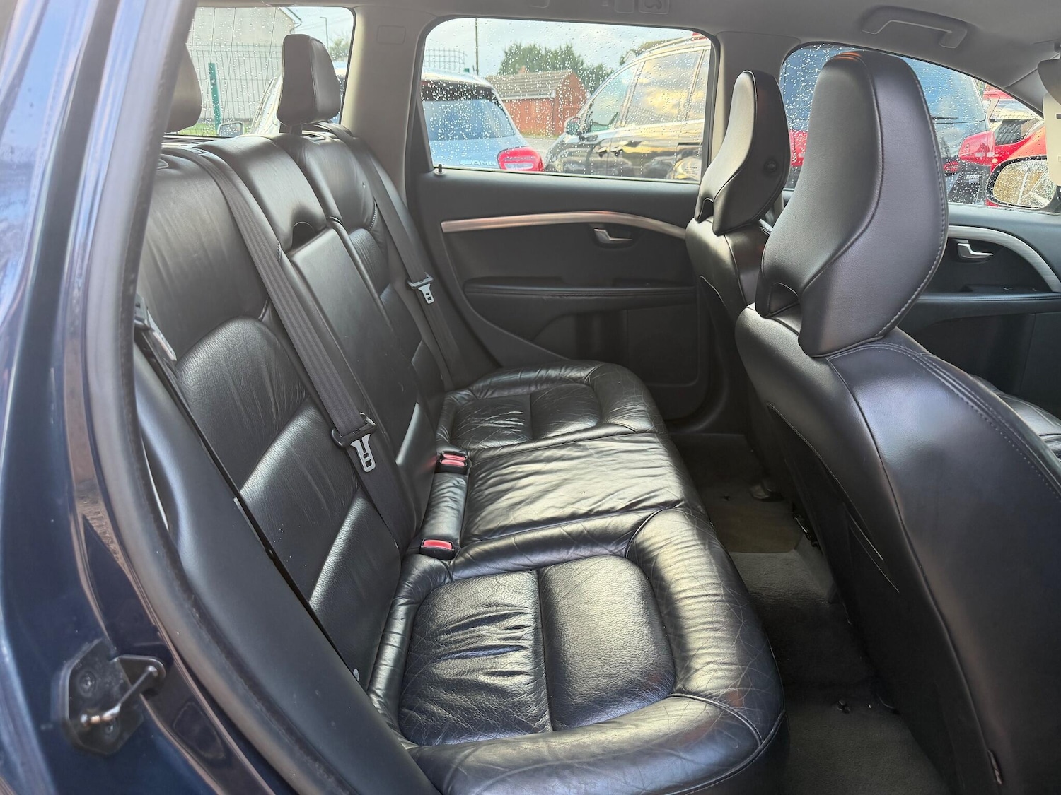 Used Volvo V70 2011 for sale - 77242436: Photo 10