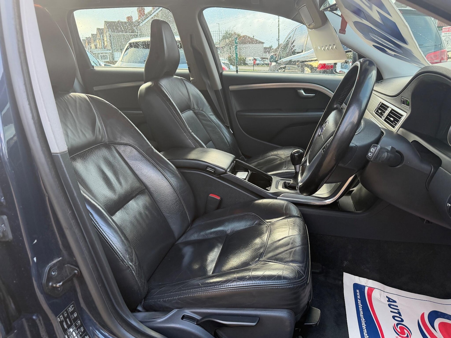 Used Volvo V70 2011 for sale - 77242436: Photo 11