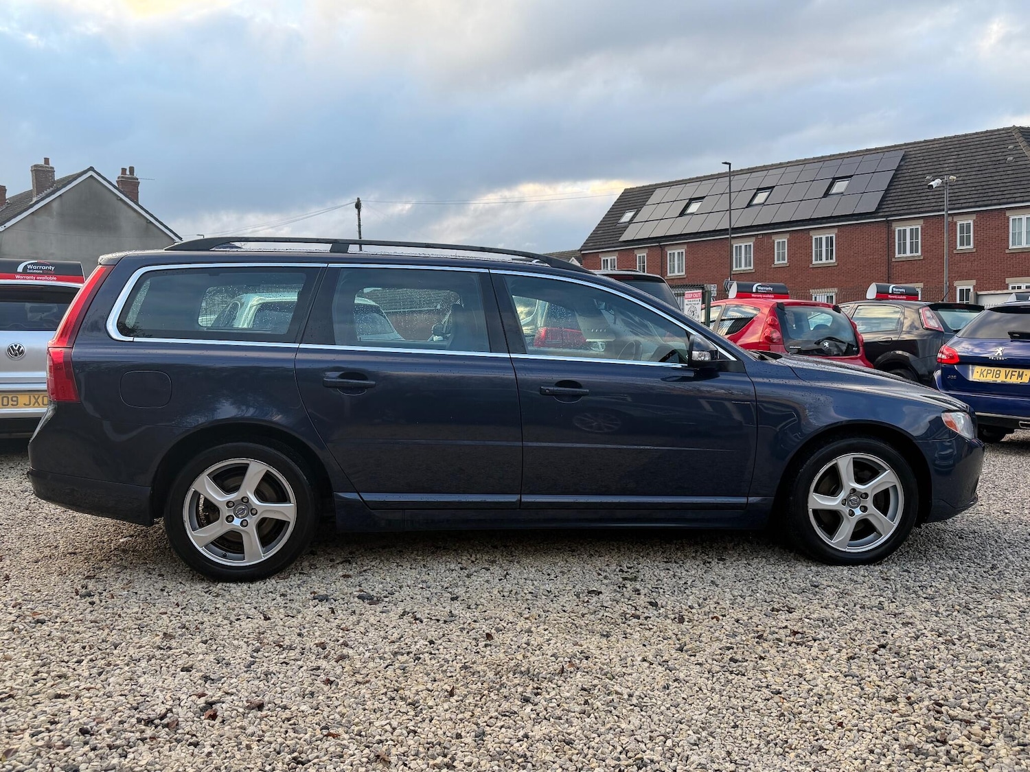 Used Volvo V70 2011 for sale - 77242436: Photo 7