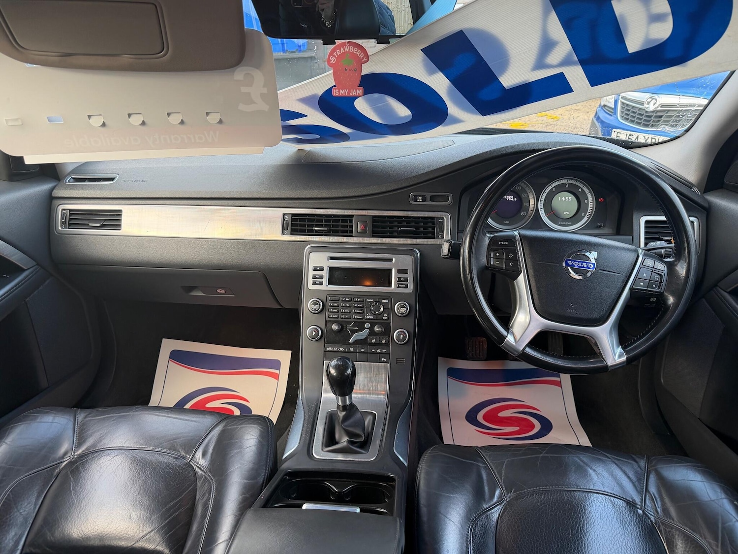 Used Volvo V70 2011 for sale - 77242436: Photo 8