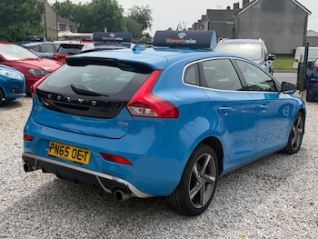 Used Volvo V40 2015 for sale - 78752086: Photo