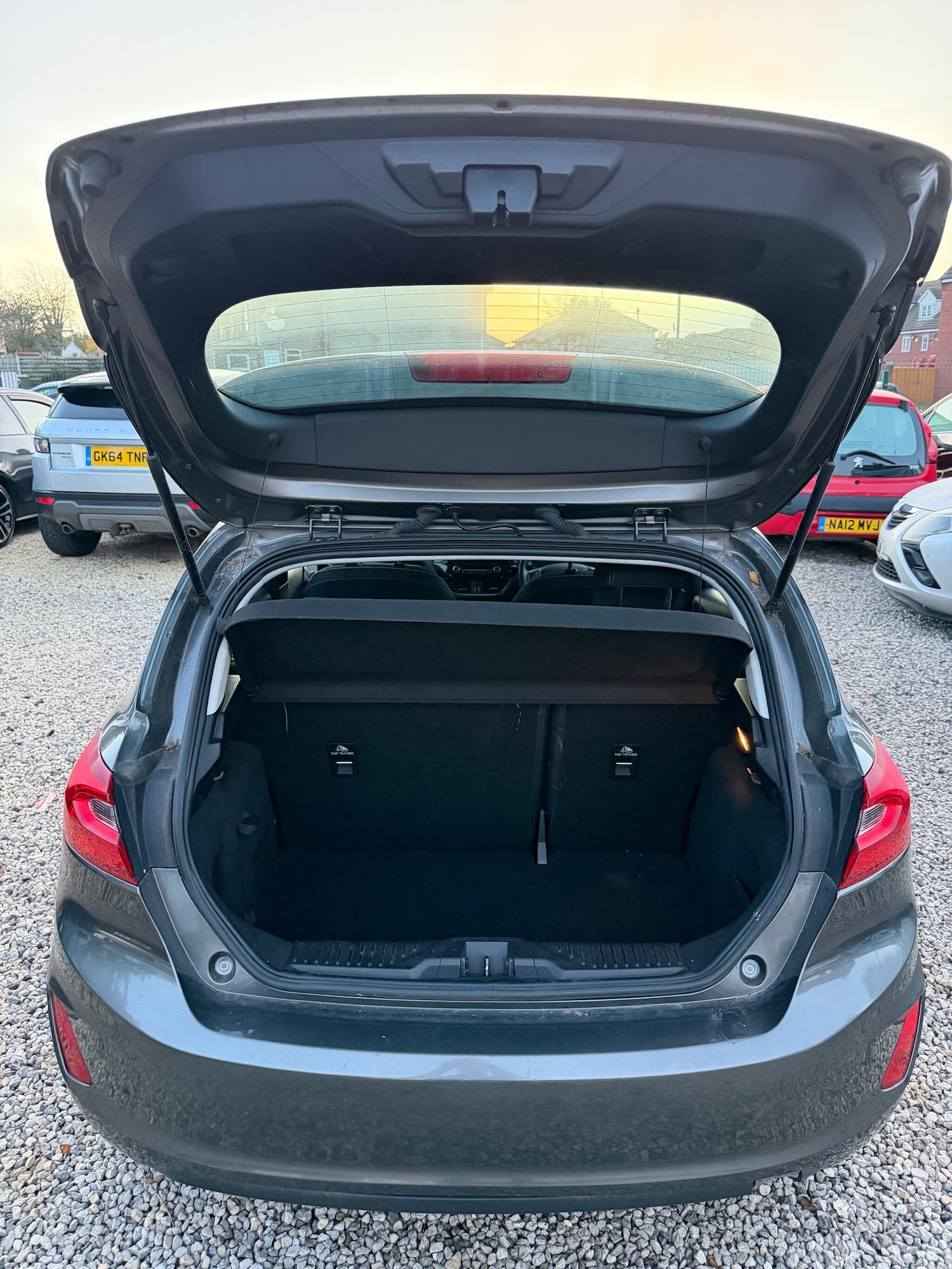 Used Ford Fiesta 2017 for sale - 76585250: Photo 11