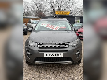 Used Land Rover Discovery Sport 2015 for sale - 77478882: Photo