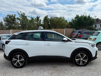 Used Peugeot 3008 2018 for sale - 79464024: Photo