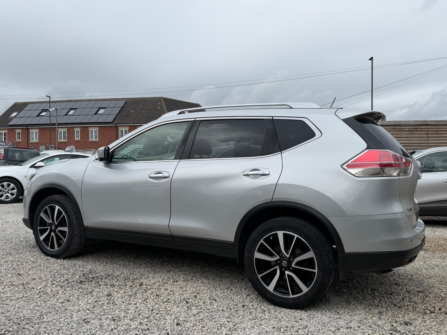 Used Nissan X-Trail for sale - 78135913: Photo 10