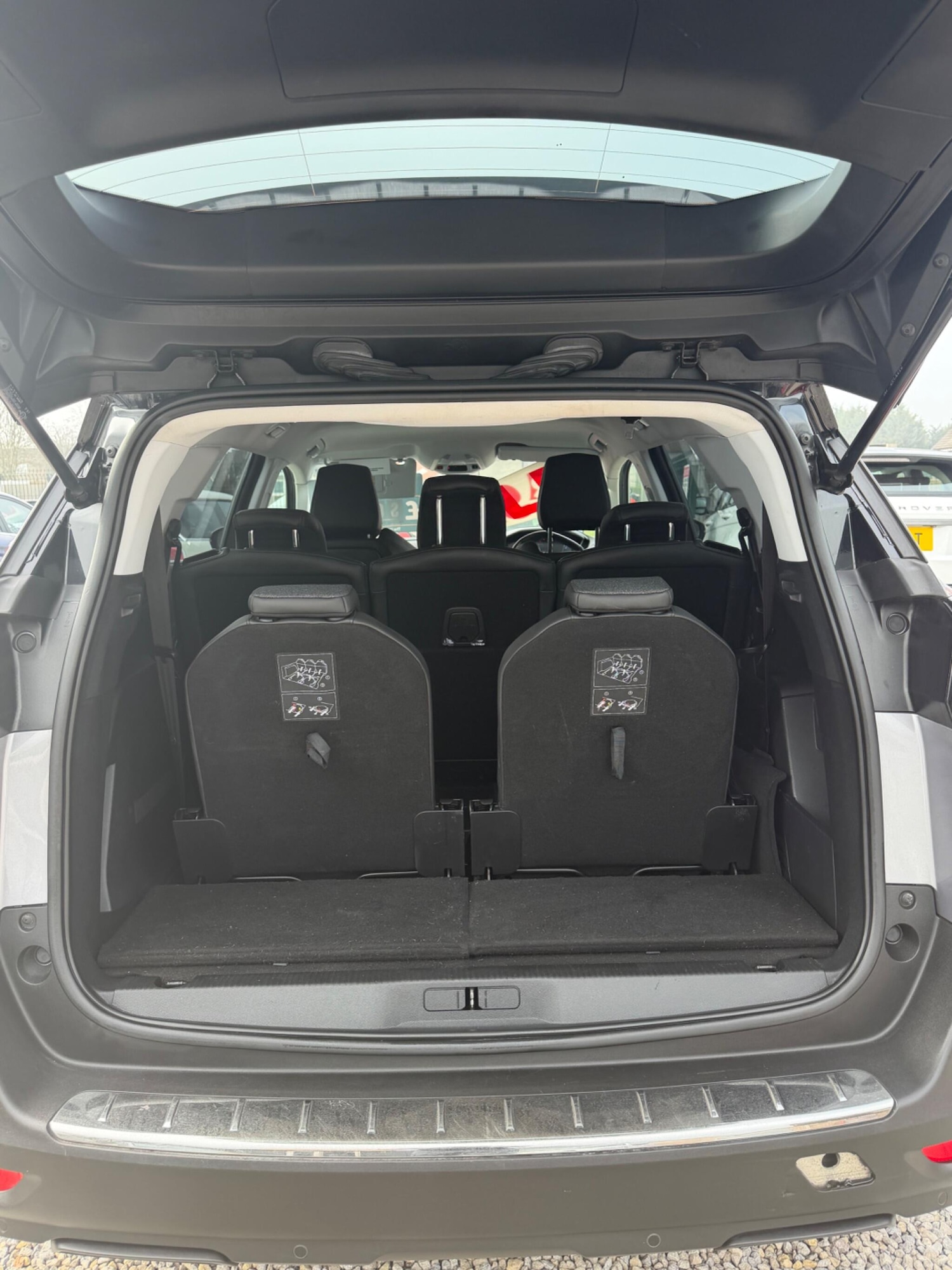 Used Peugeot 5008 2018 for sale - 77977858: Photo 16