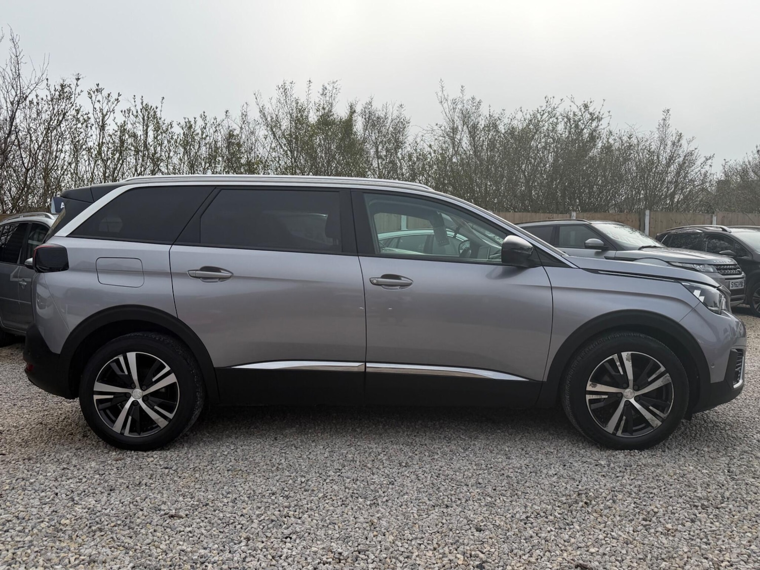 Used Peugeot 5008 2018 for sale - 77977858: Photo 5