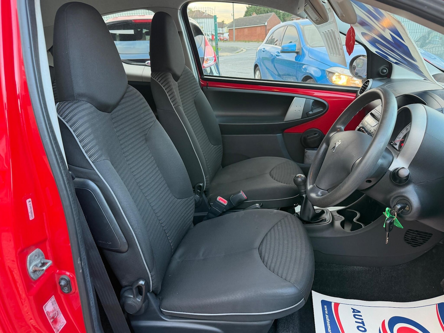 Used Peugeot 107 2012 for sale - 76521851: Photo 12