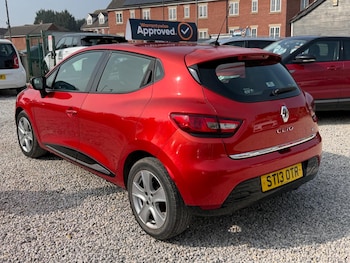 Used Renault Clio 2013 for sale - 77977855: Photo