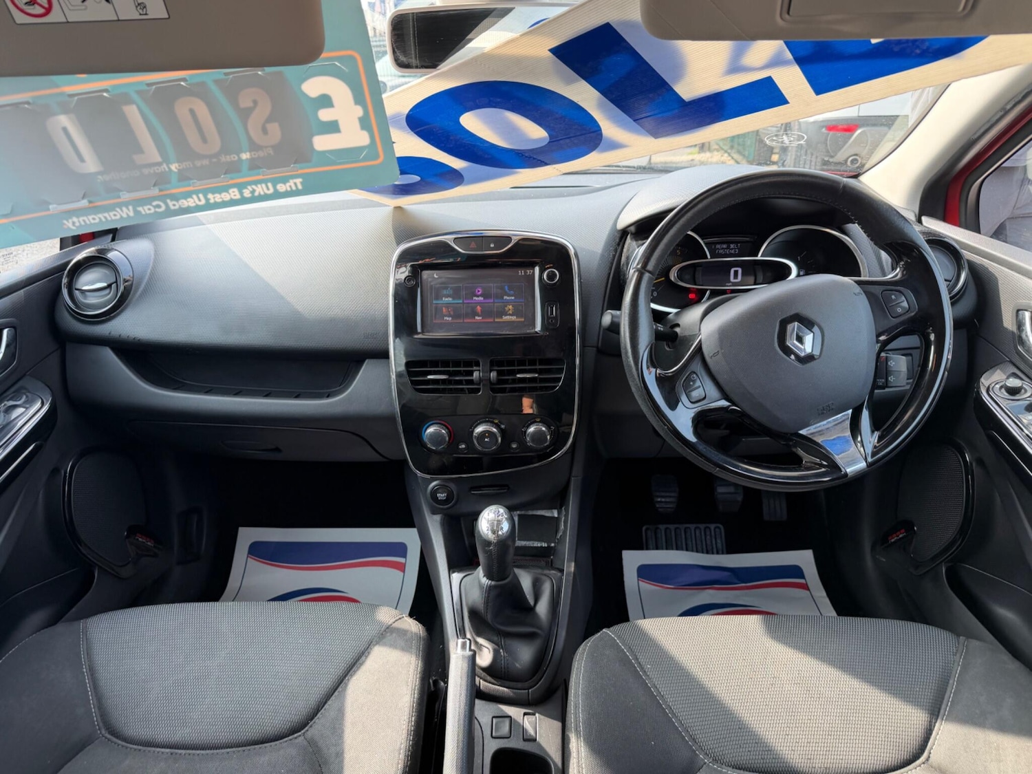 Used Renault Clio 2013 for sale - 77977855: Photo 9