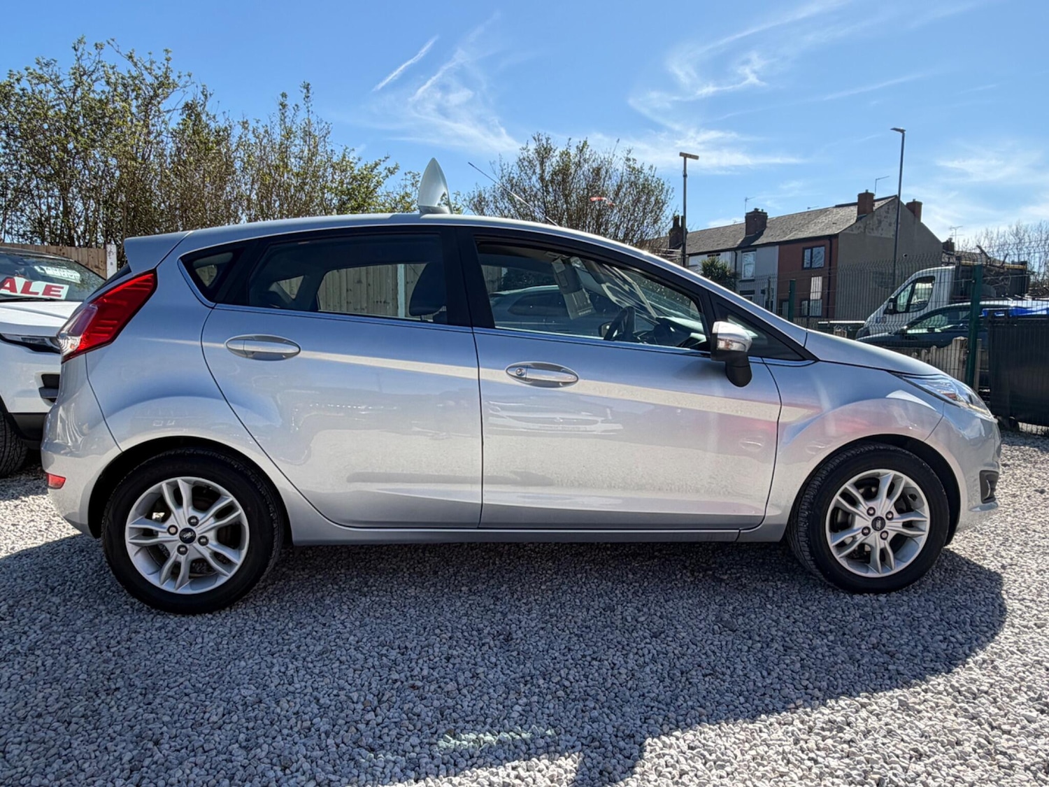 Used Ford Fiesta 2015 for sale - 78170101: Photo 3