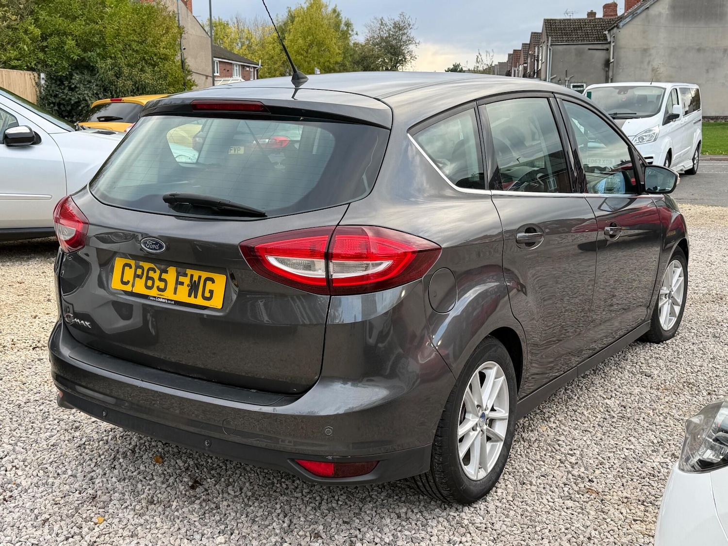 Used Ford C-Max 2015 for sale - 76360566: Photo 4
