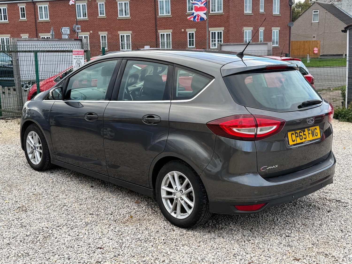 Used Ford C-Max 2015 for sale - 76360566: Photo 5