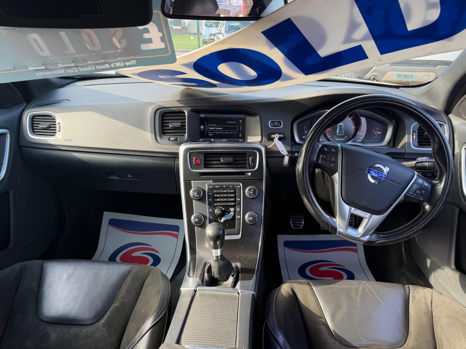 Used Volvo V60 2013 for sale - 77957752: Photo 10