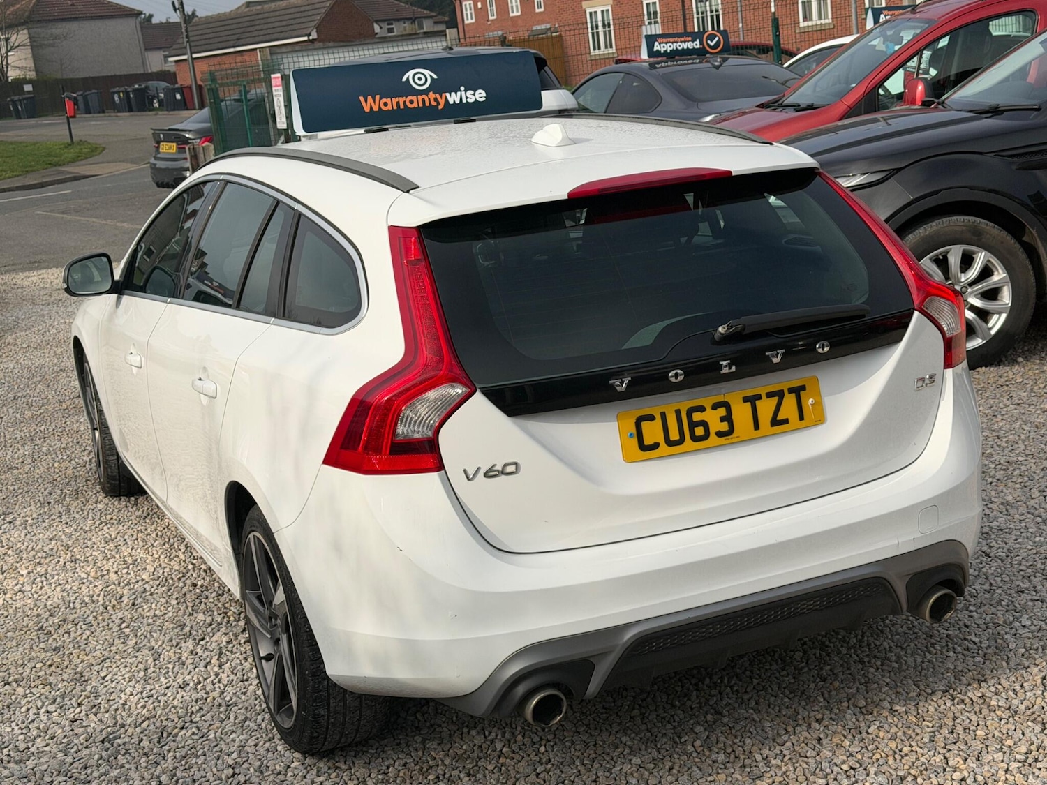 Used Volvo V60 2013 for sale - 77957752: Photo 8