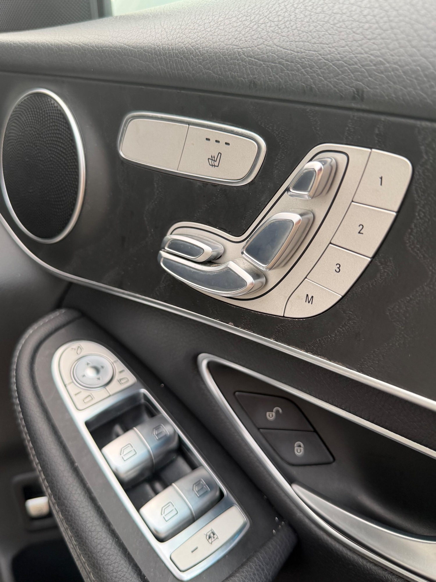 Used Mercedes-Benz GLC 2017 for sale - 76735432: Photo 8