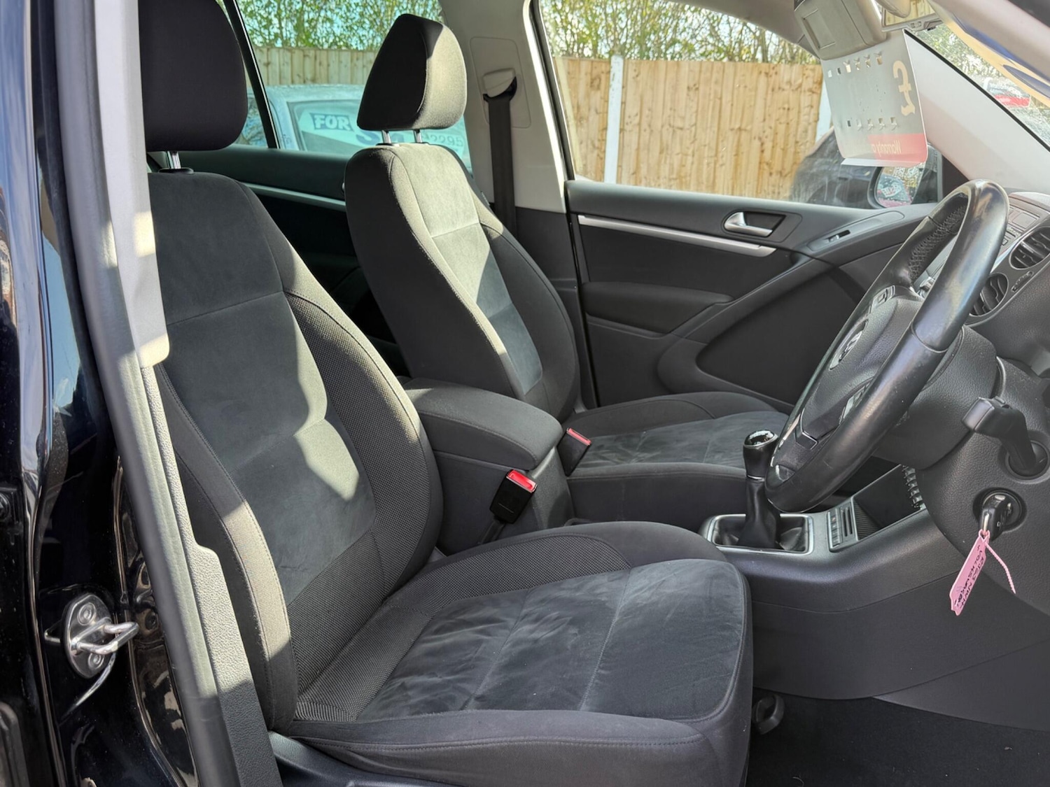 Used Volkswagen Tiguan 2014 for sale - 77400465: Photo 8