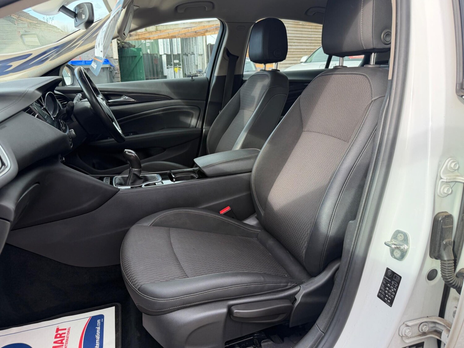 Used Vauxhall Insignia for sale - 77633889: Photo 17