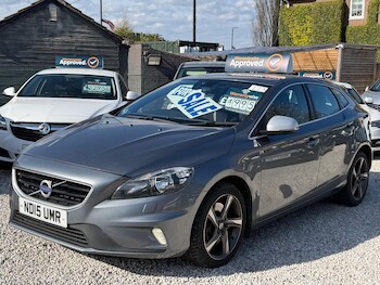 Used Volvo V40 2015 for sale - 78115989: Photo