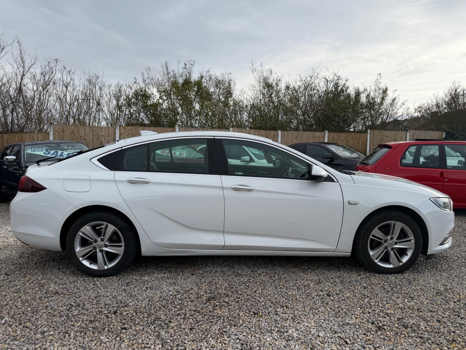 Used Vauxhall Insignia 2017 for sale - 77994164: Photo 4