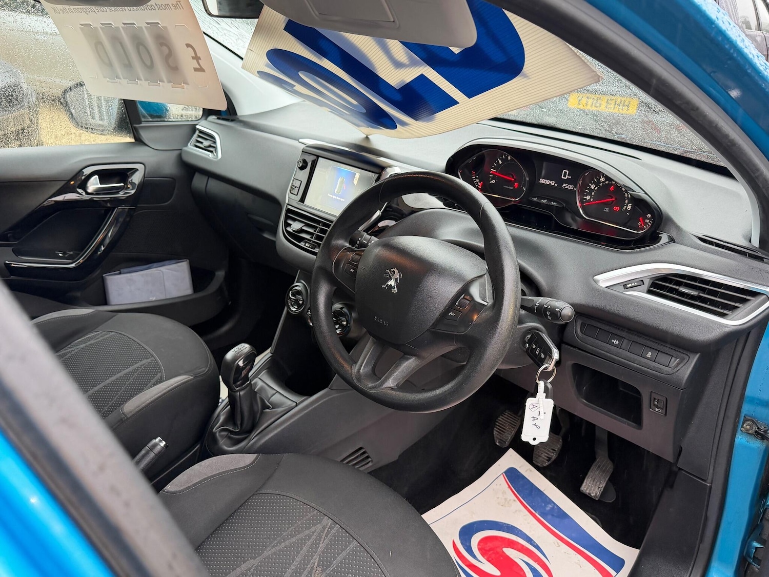 Used Peugeot 208 2013 for sale - 76735434: Photo 10